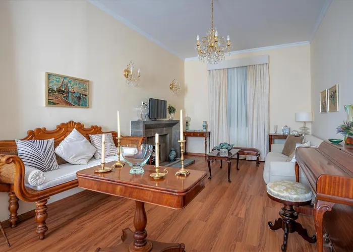 Antonio's House Дом отдыха Фуншал